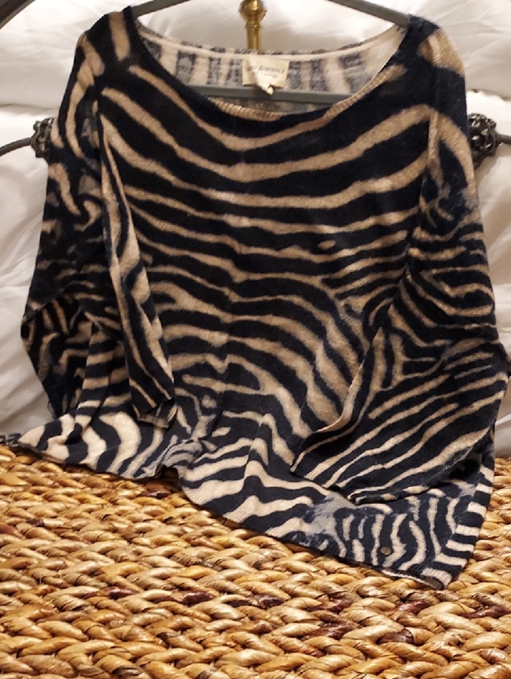 Willi Smith Black and Cream Zebra Print Sweater